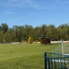 Śmigłowiec LPR lądował w Kobiernicach. Pomocy potrzebował 13-latek [FILM]