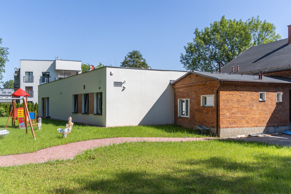 Tło