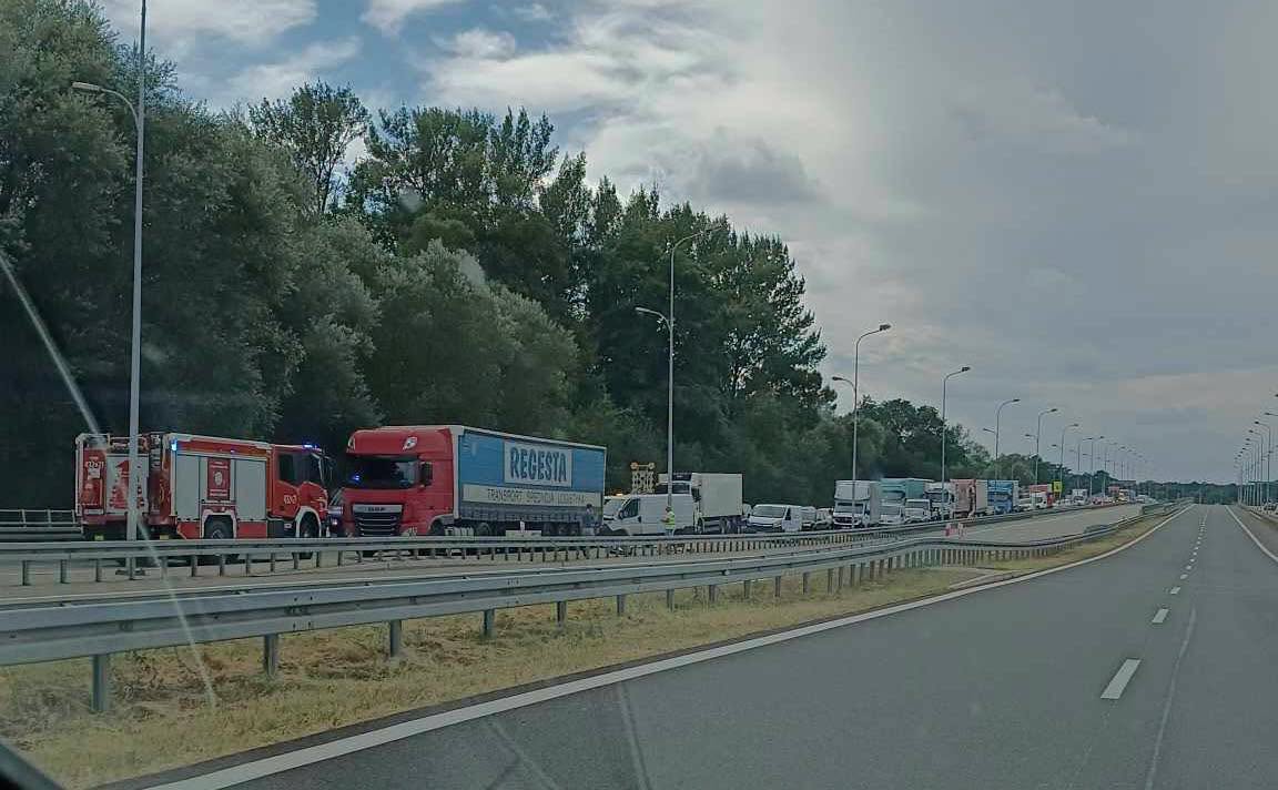Tło