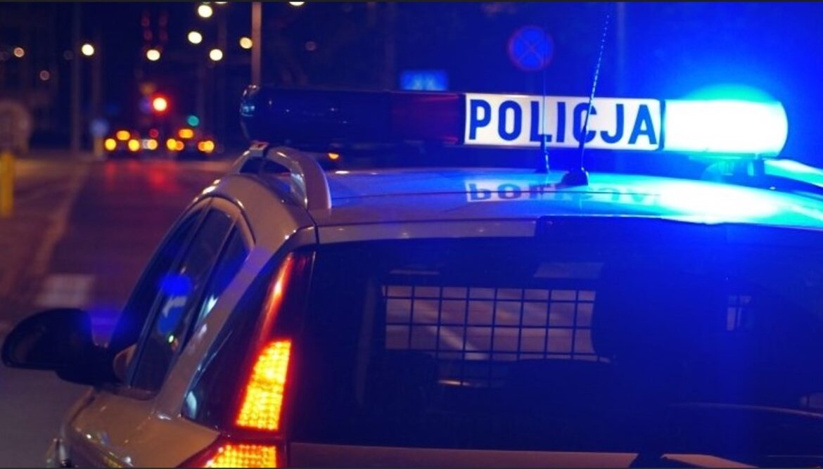 KPP Oświęcim radiowóz na sygnałach