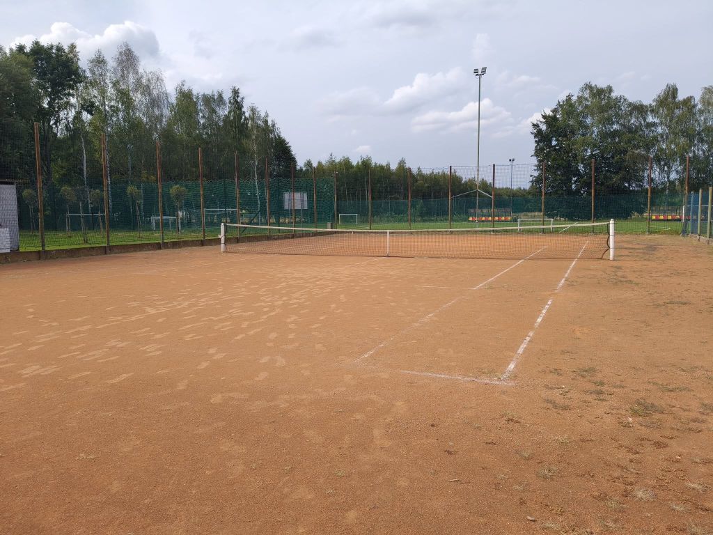 Tło