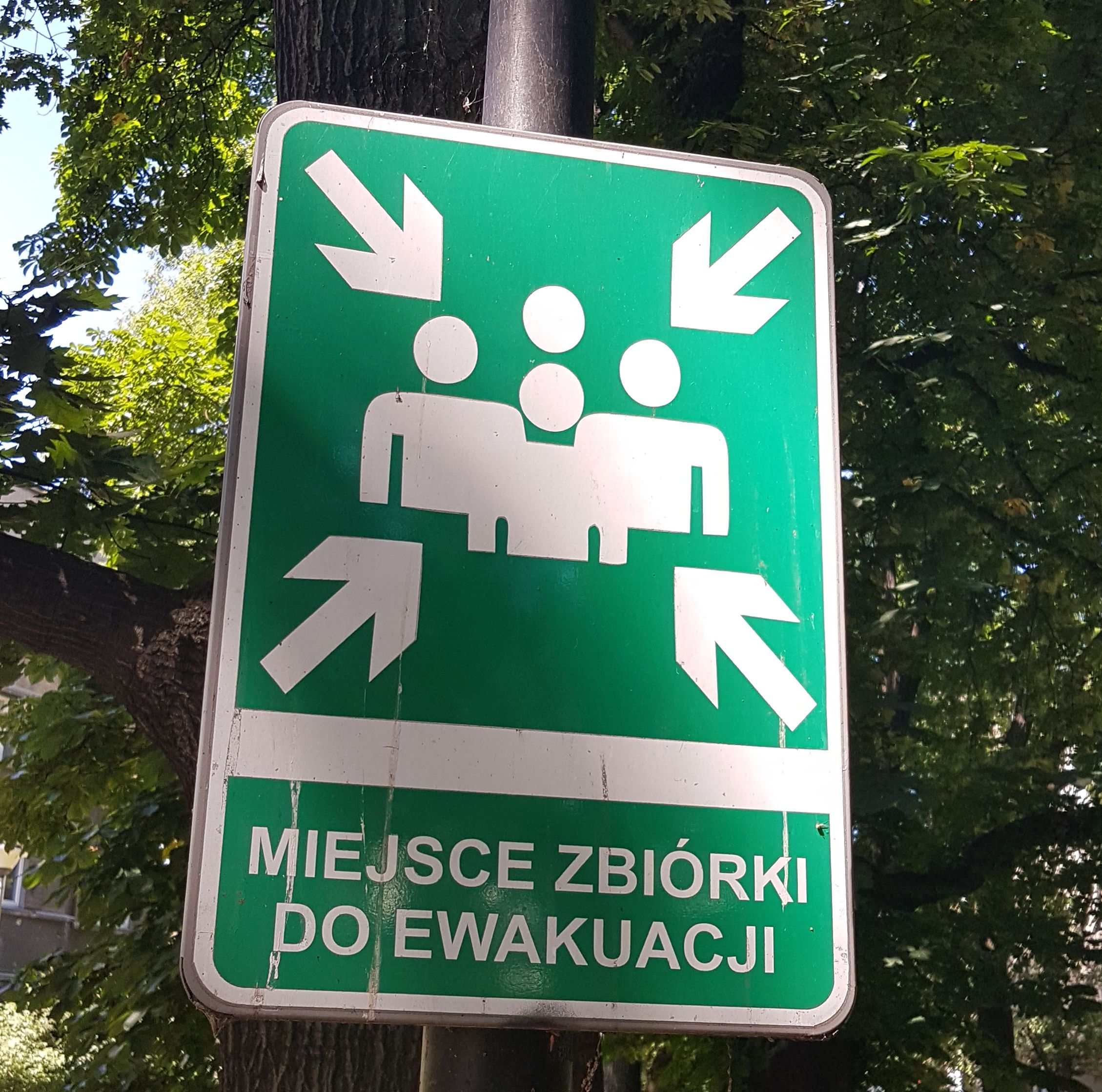 Tło