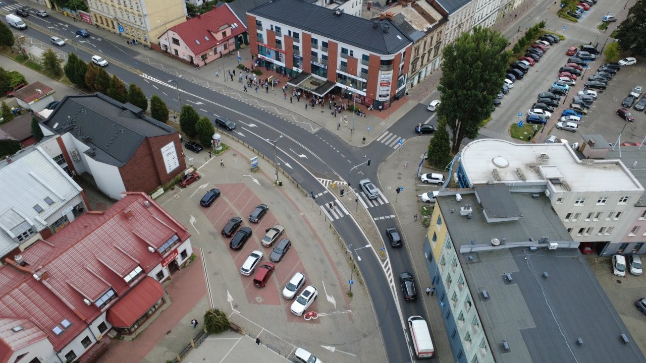 Tło