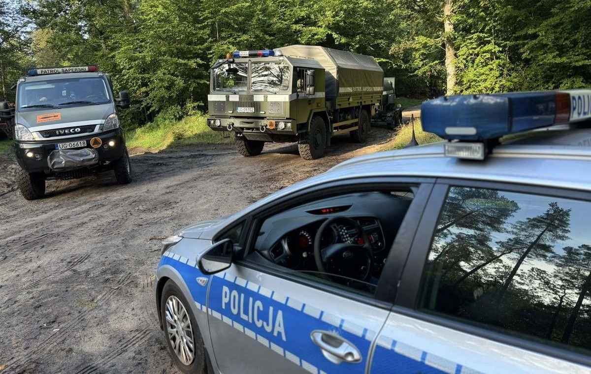 Tło