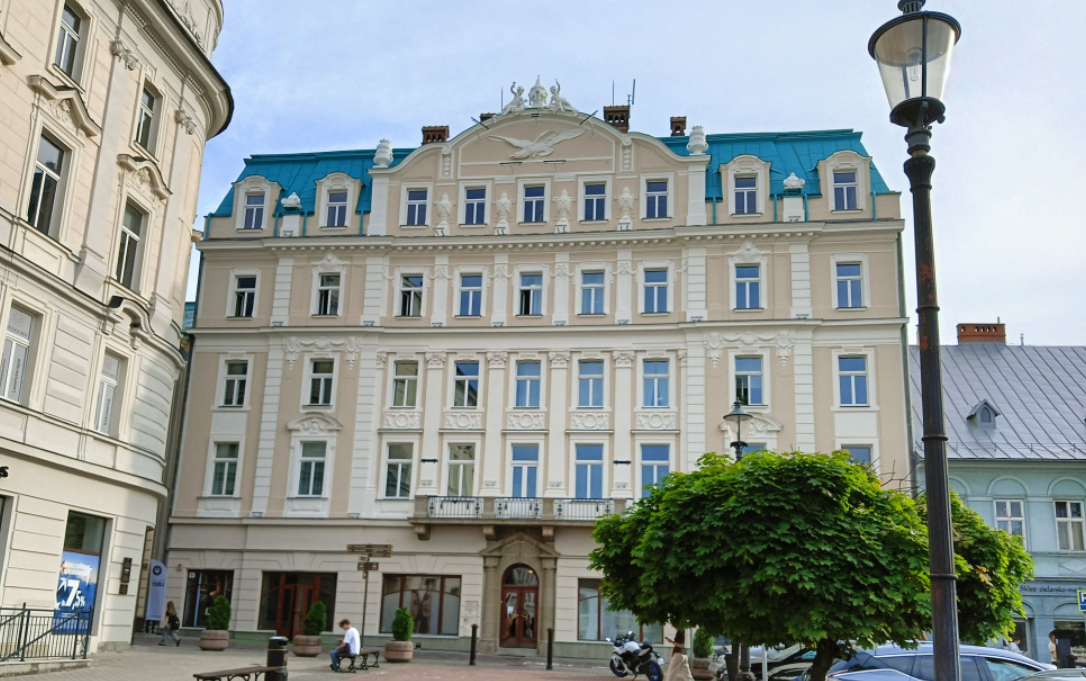 Tło