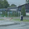 Nagi mężczyzna z ostrym narzędziem na Cieszyńskiej AKTUALIZACJA