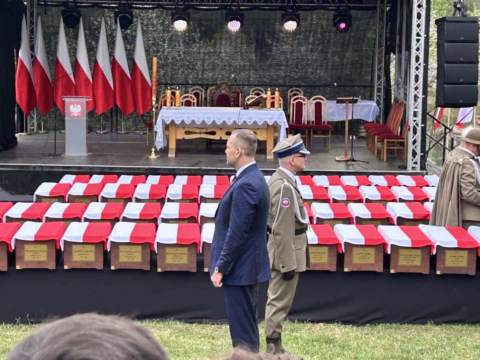 Tło