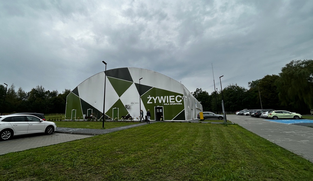 Tło
