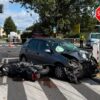 Czołowe zderzenie motocykla z samochodem. Lądował śmigłowiec LPR