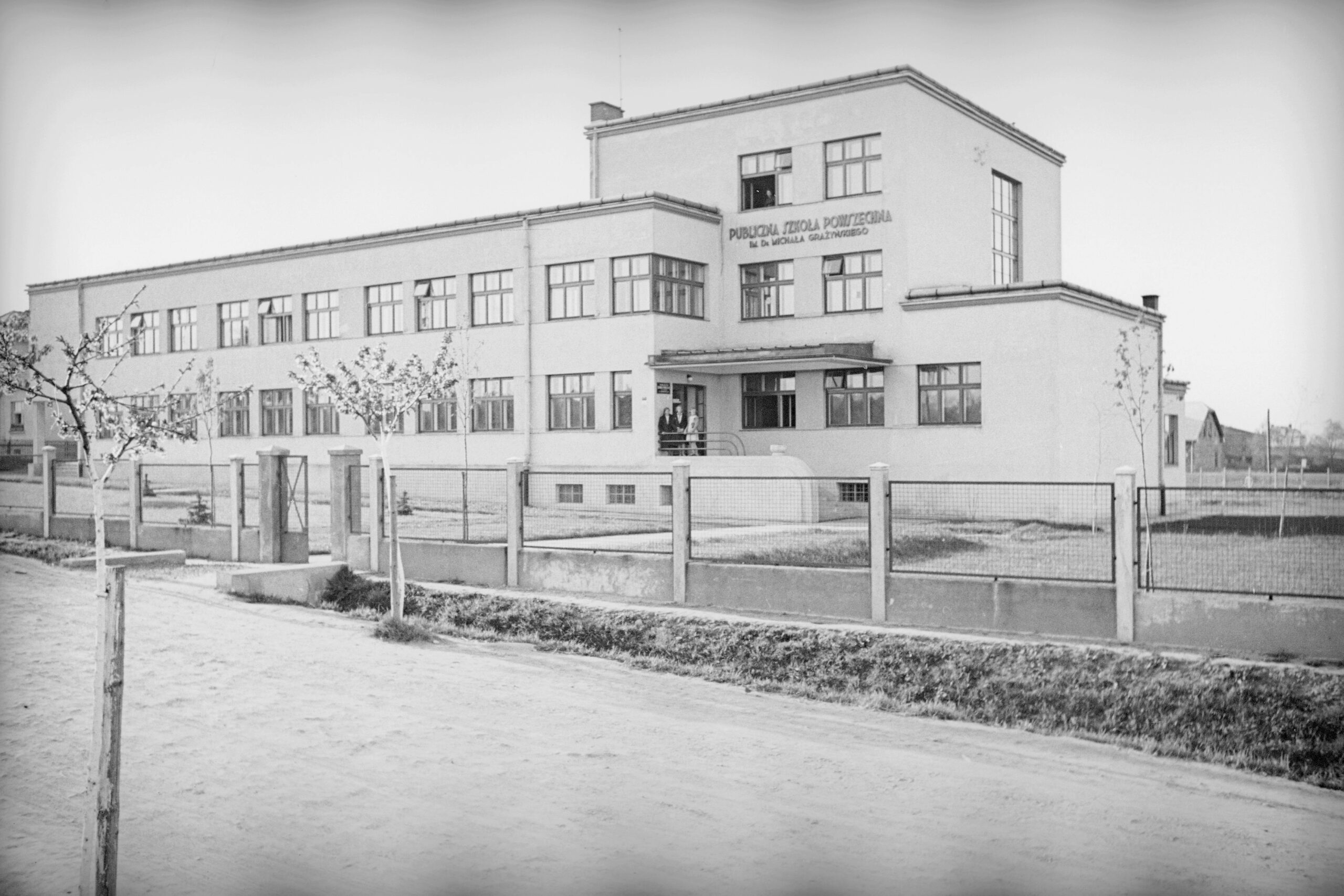 Tło