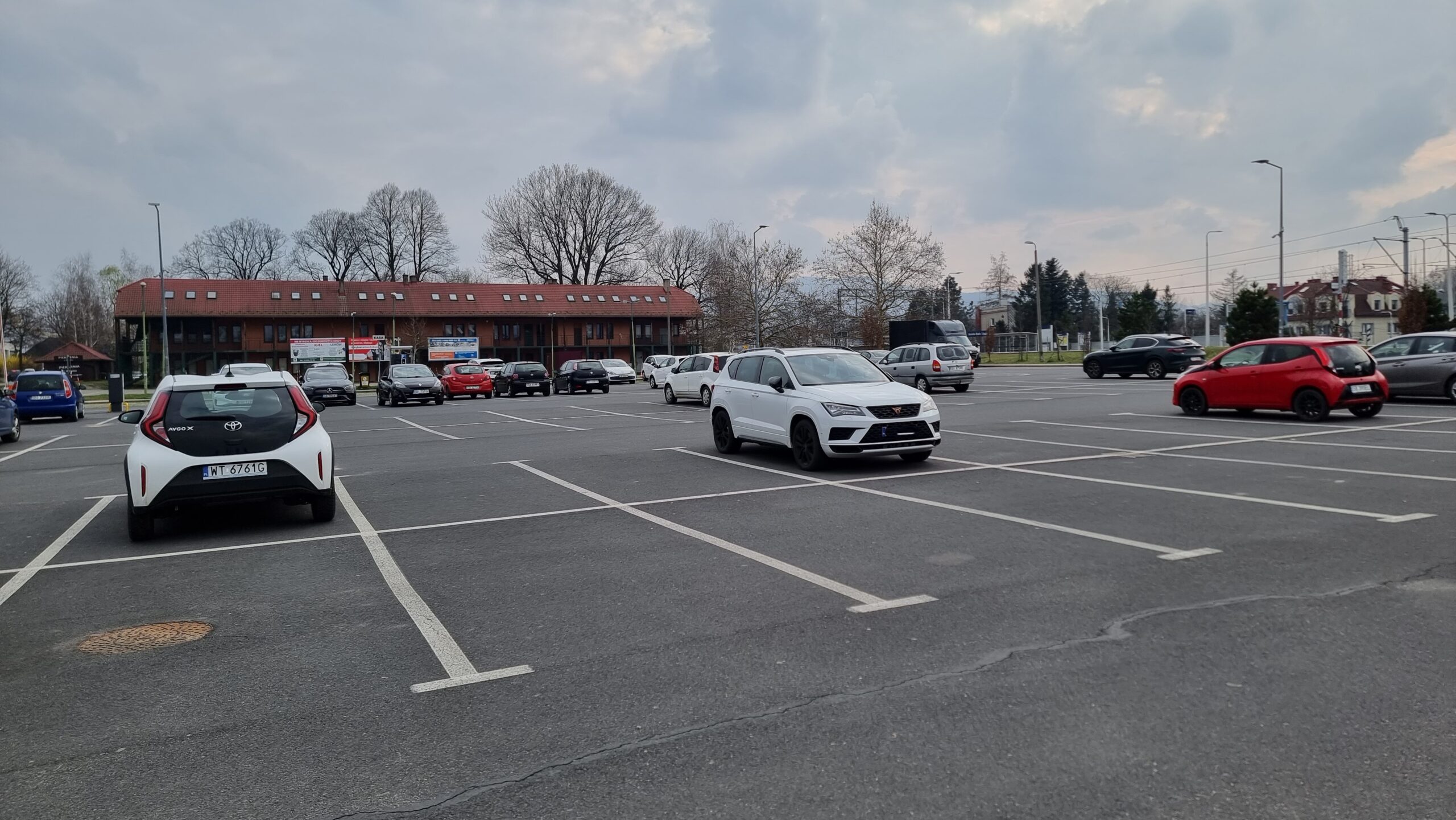 Tło