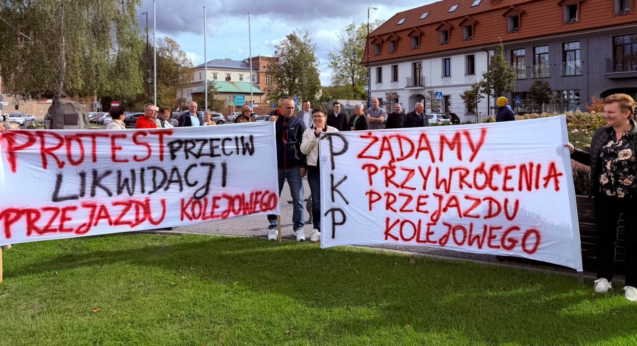 Tło