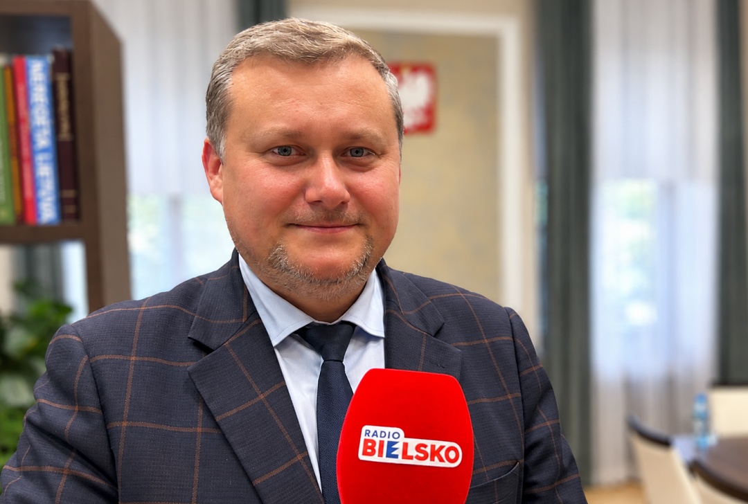 Tło