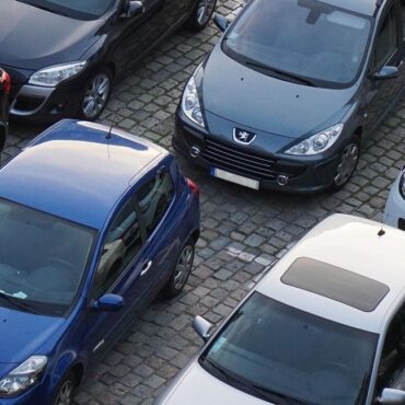 samochody parking