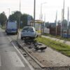 Zderzenie dwóch samochodów. Jeden z kierowców trafił do szpitala